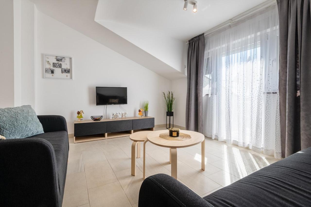 Apartment Familia Neum Ngoại thất bức ảnh
